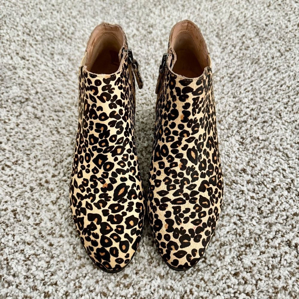 Caslon Nora Chelsea Ankle Bootie